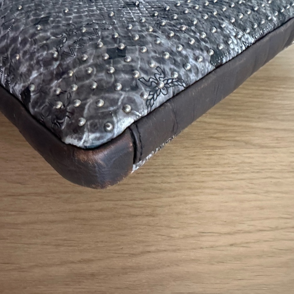 MCM limited Pouch/crossbody without sling - Picture 11 of 13